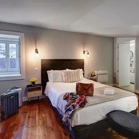 Canaan Lifestyle Combro 77 By Get Your * Lisboa